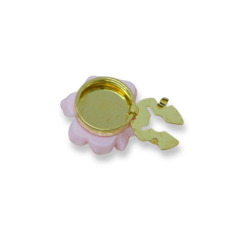 Camelia Button